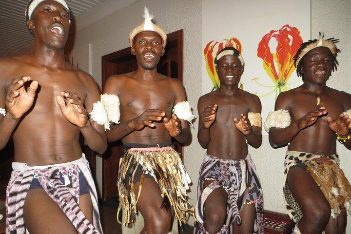 Boma Dinner with Spectacular African Dance Show - photo 3