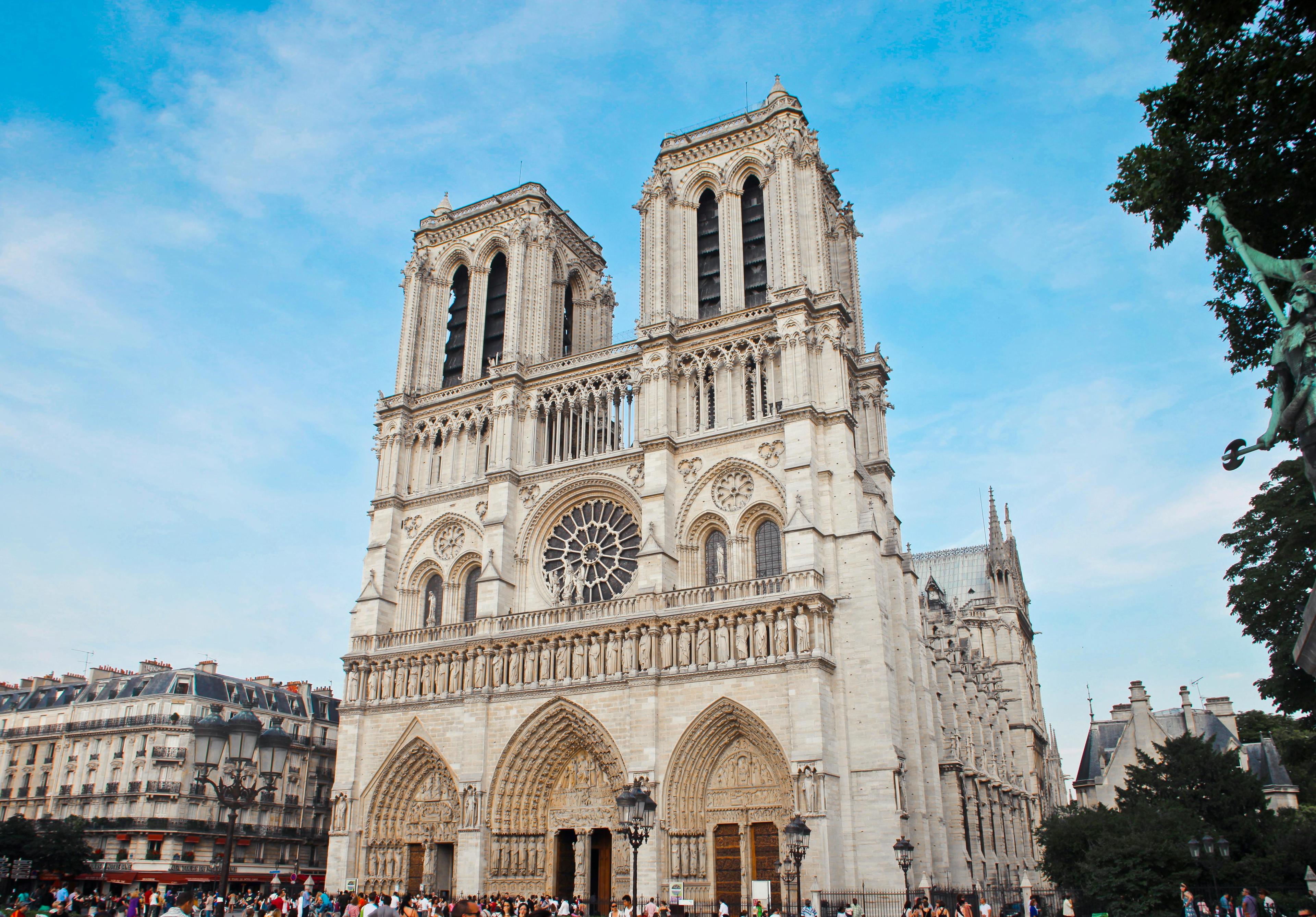 Notre-Dame Exterior Guided Tour with Entry Assistance (English, Spanish, Chinese) - cover photo