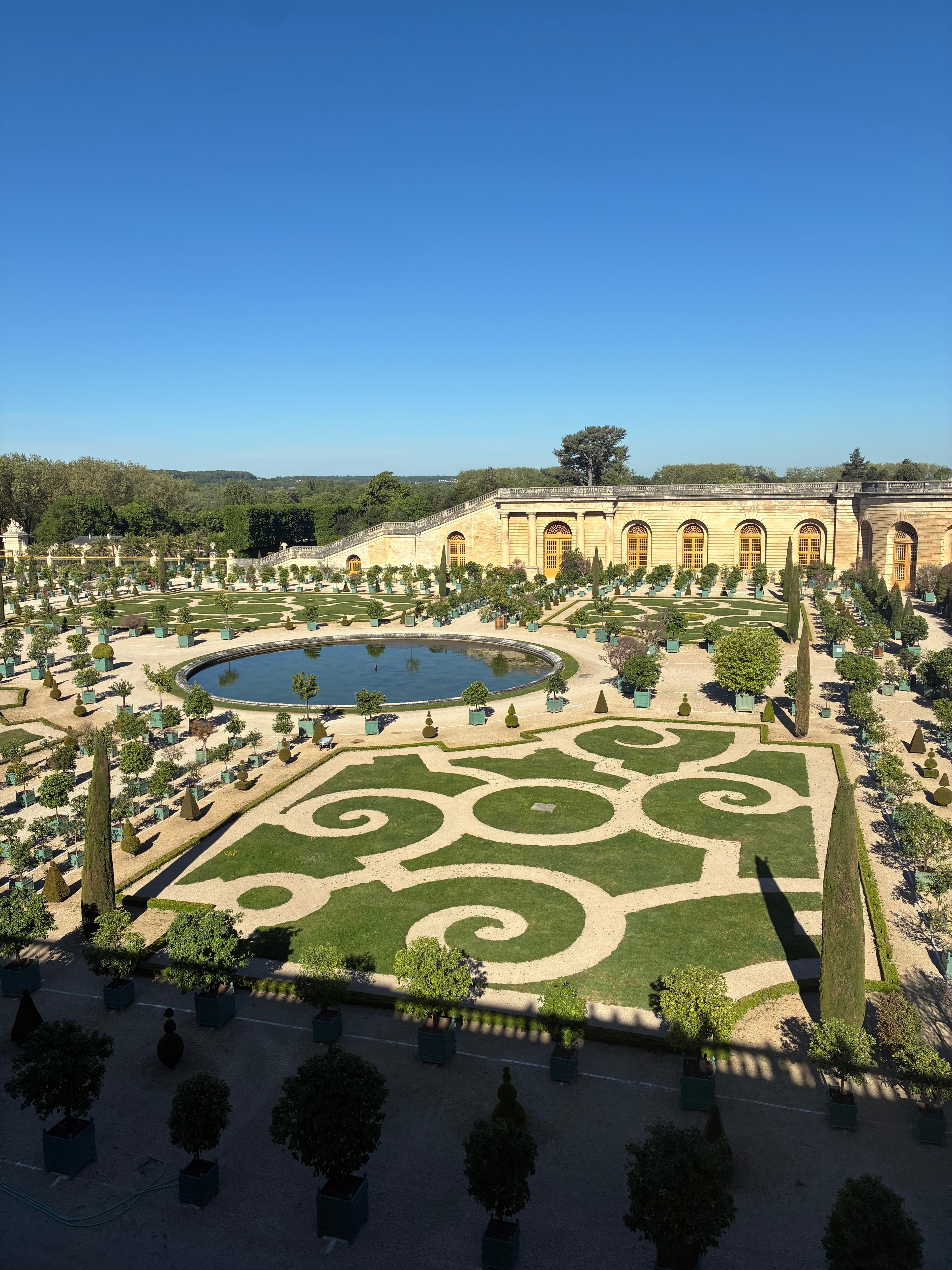 Versailles Private visit Jardins Trianon and entrance to the Château - cover photo