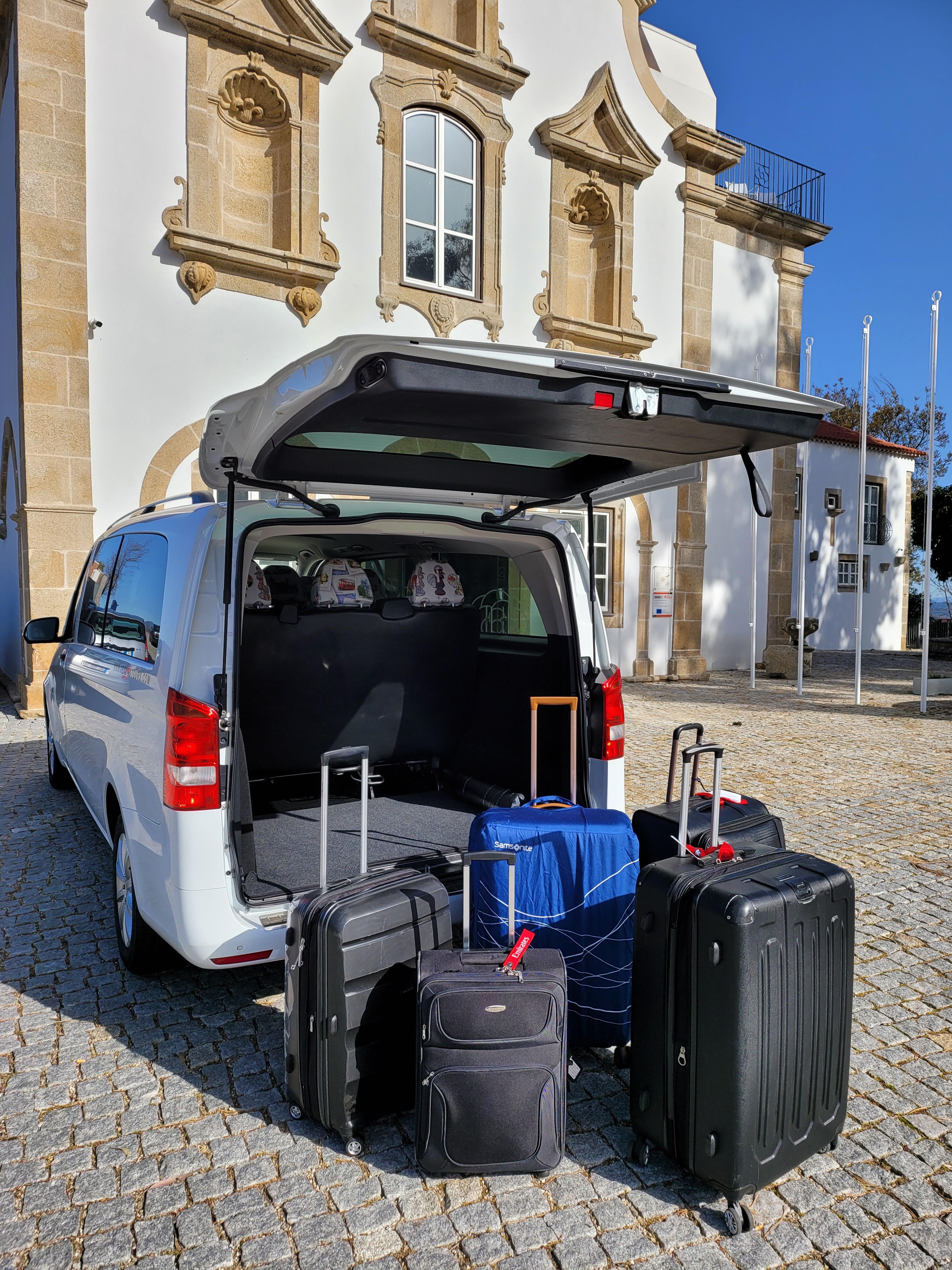 Transfer Privado do Porto para Lisboa – Direto ou até 4 Paragens - cover photo