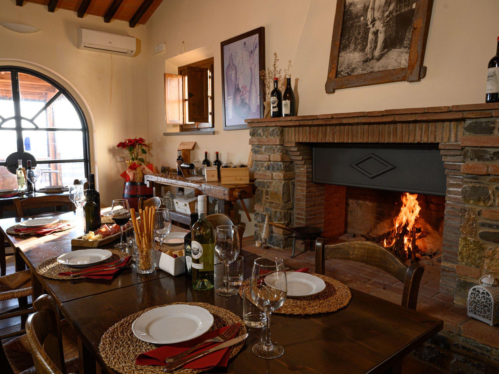 Wine Tasting with Local Food Pairing near Livorno - photo 5