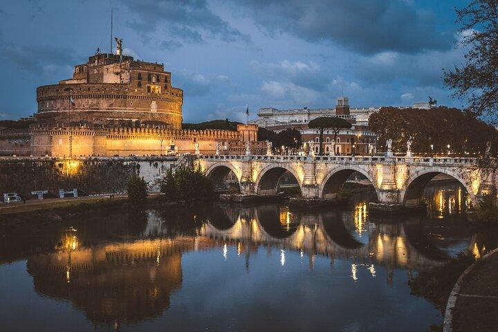 Night Tour of Rome with Local Pizza Dinner and Gelato Experience - photo 2