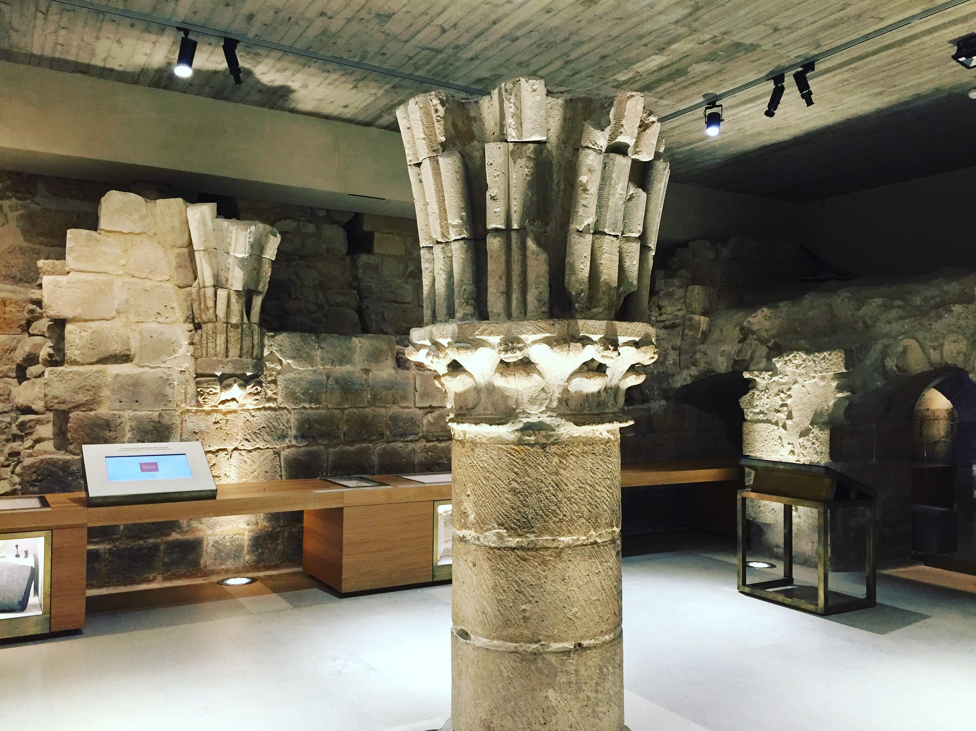 Insider Louvre: from a Royal Palace to a museum - photo 3