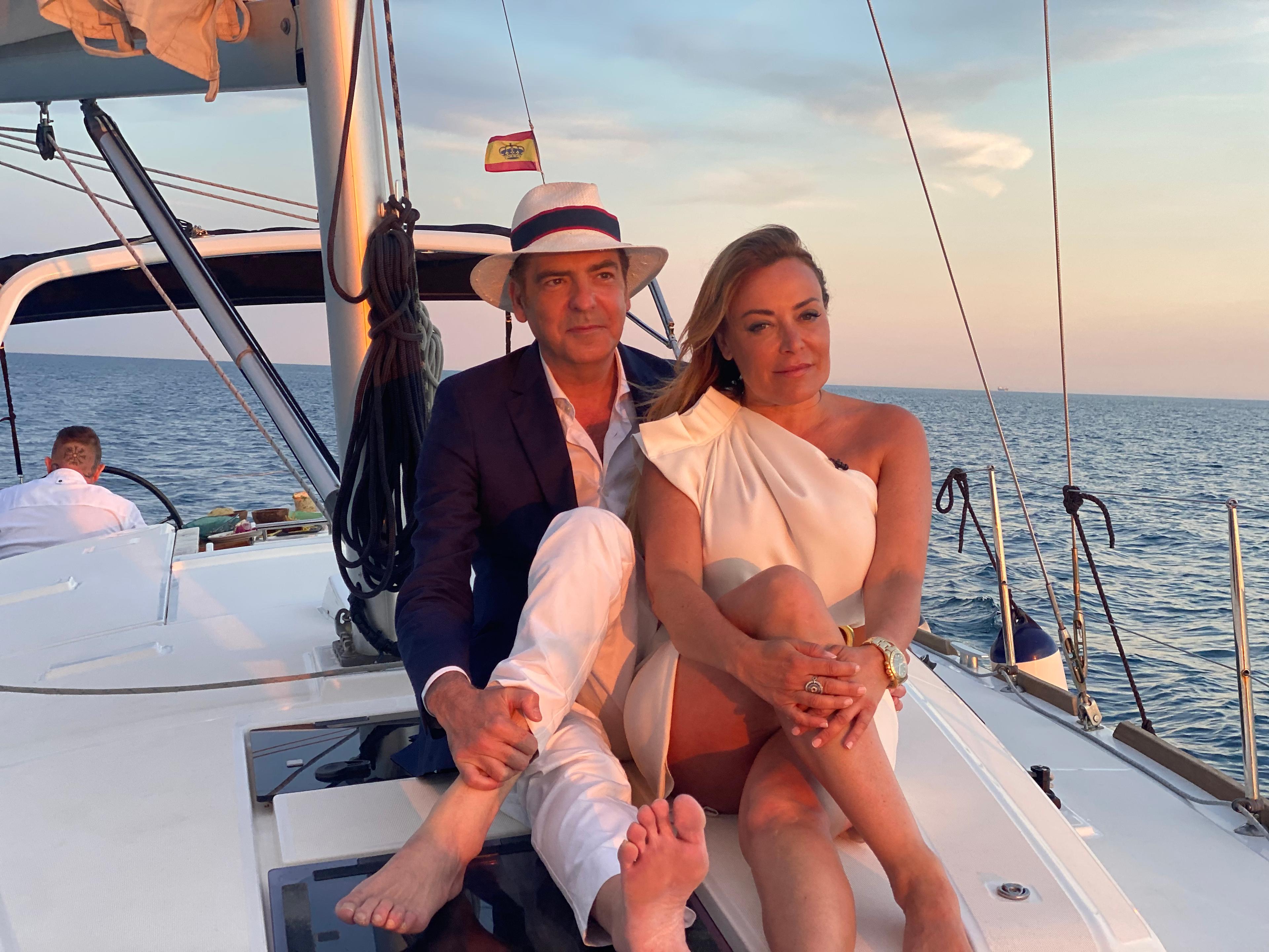 Barcelona Private Sailing with Open Bar & Snacks (max 9) - photo 2
