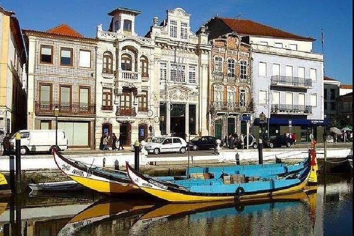 From Porto: Aveiro Half-Day Tour with Moliceiro River Cruise - photo 3