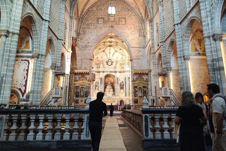 Évora & Monsaraz: UNESCO Heritage, Wine & Medieval Charm - photo 5