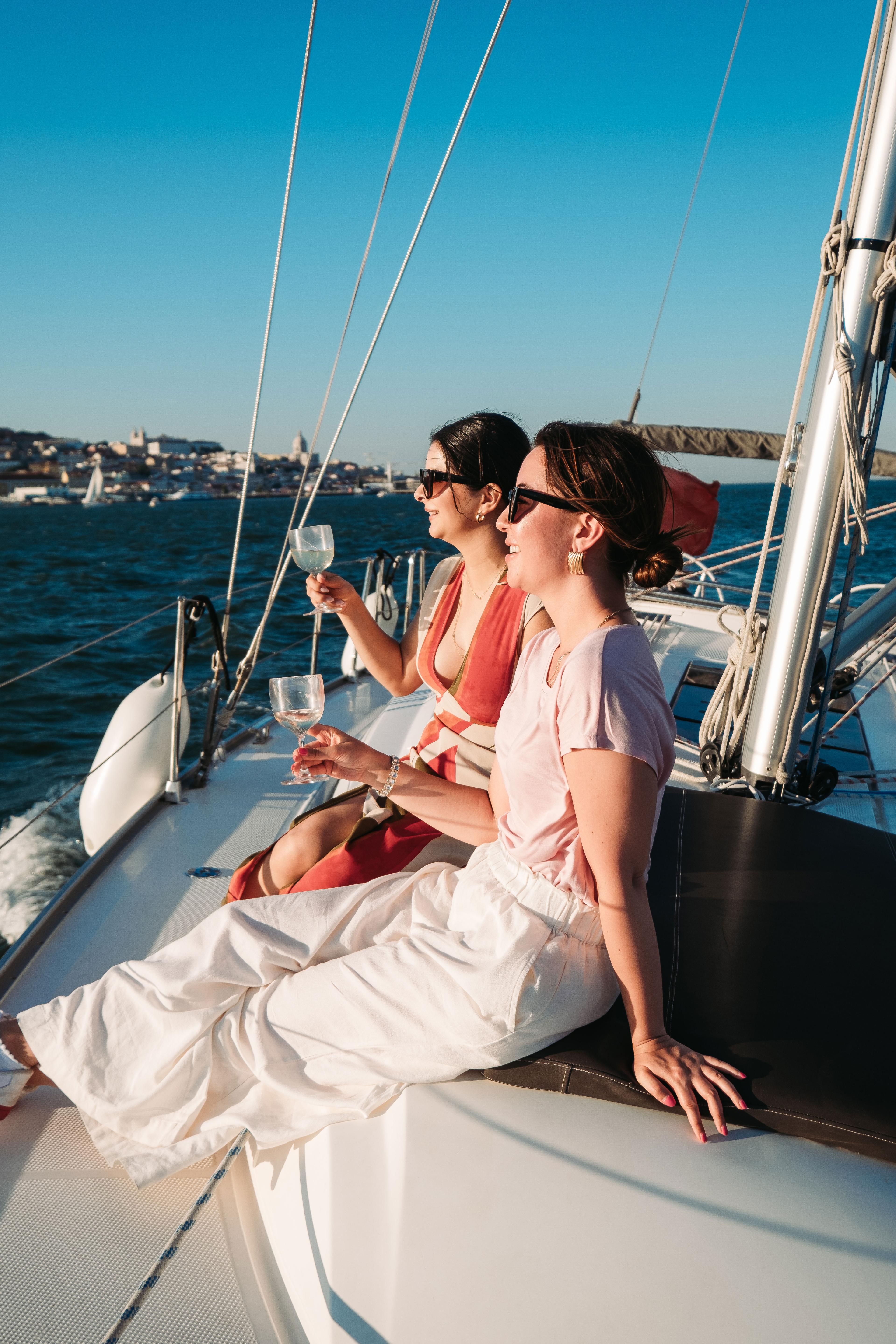 Best Lisbon Sailing Sunset Cruise - photo 4