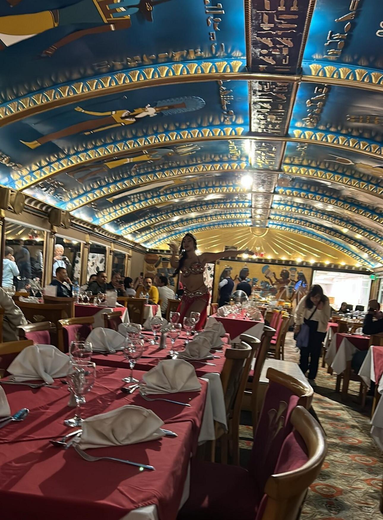 Cairo Luxury Nile Dinner Cruise,Open Buffet,Belly Dance show - photo 2