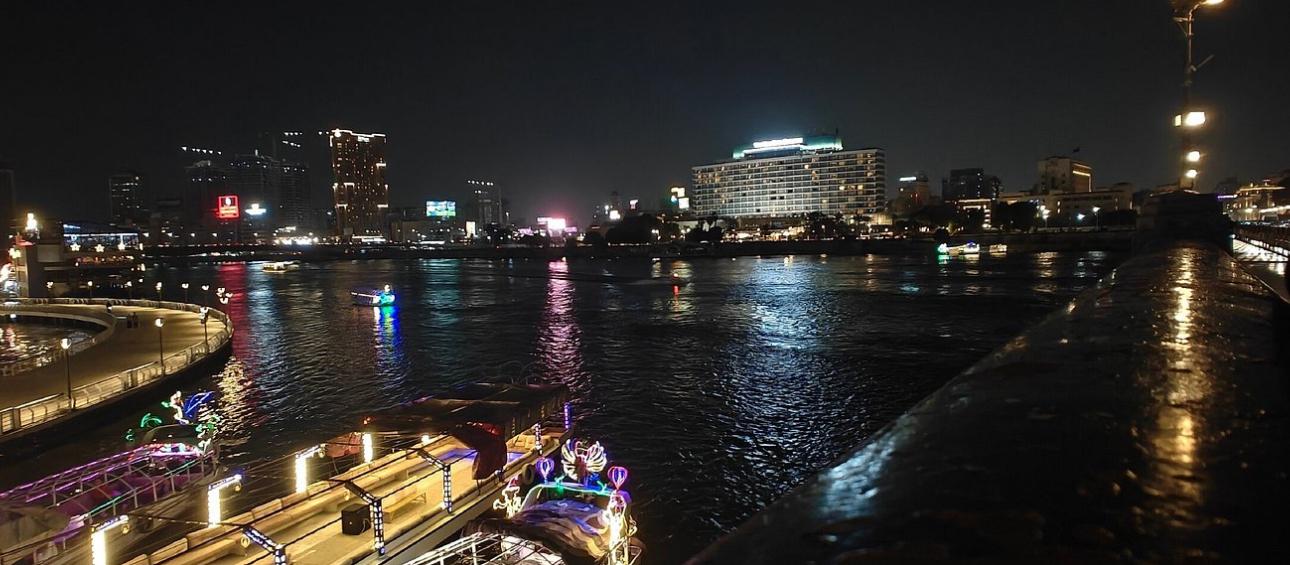 Cairo Luxury Nile Dinner Cruise,Open Buffet,Belly Dance show - photo 5